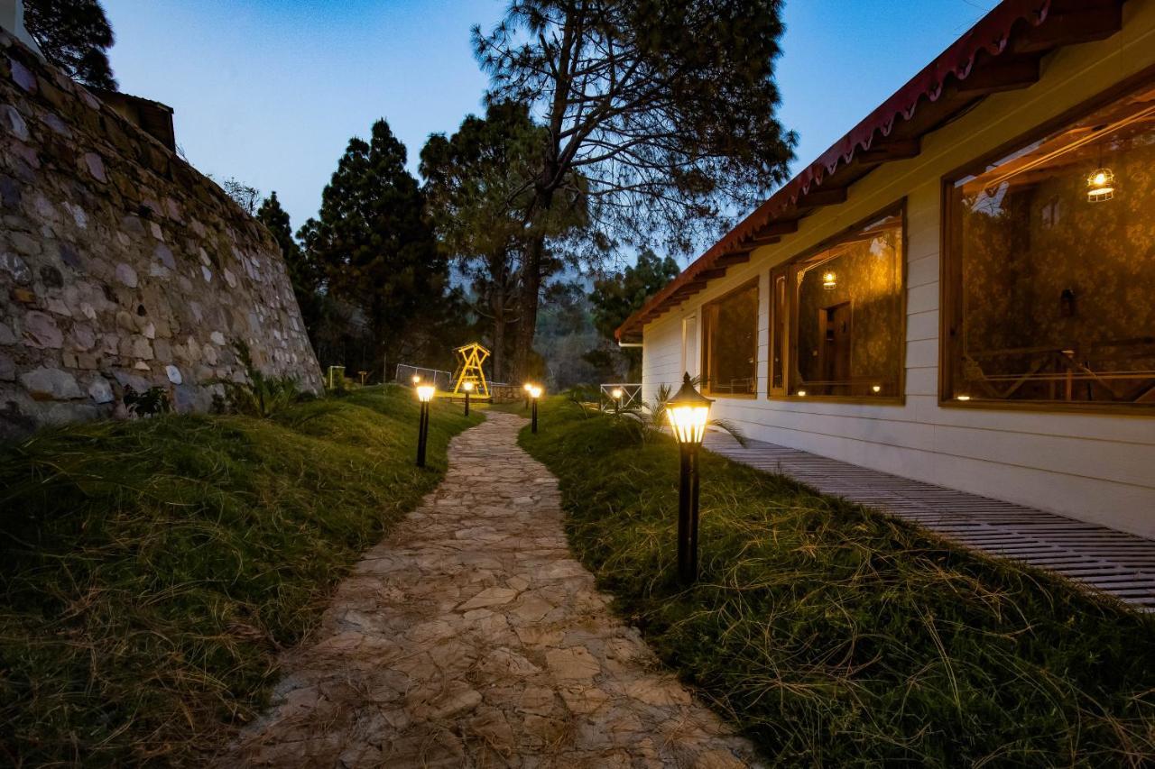 The Nature'S Green Resort, Bhimtal, 나이니탈 외부 사진