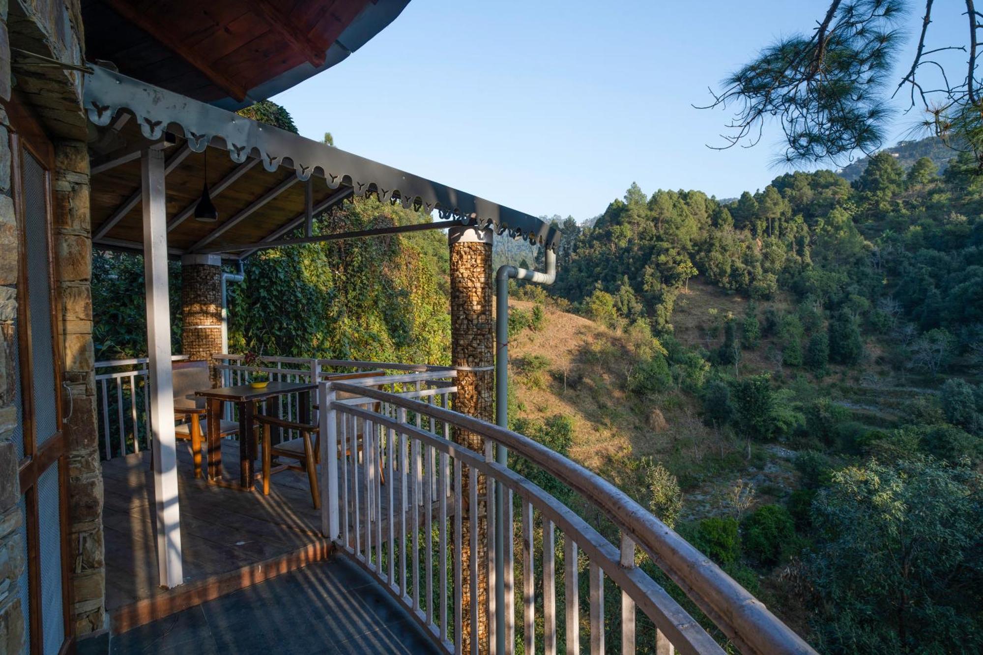 The Nature'S Green Resort, Bhimtal, 나이니탈 외부 사진